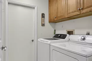 23 Lexington Ln W, Palm Beach Gardens, FL 33418 - Photo 27