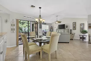 23 Lexington Ln W, Palm Beach Gardens, FL 33418 - Photo 23