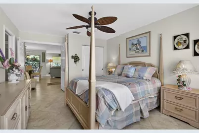 23 Lexington Lane W #B, Palm Beach Gardens, FL 33418 - Photo 15