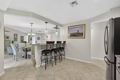 23 Lexington Lane W #B, Palm Beach Gardens, FL 33418 - Photo 7