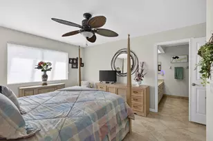 23 Lexington Ln W, Palm Beach Gardens, FL 33418 - Photo 29