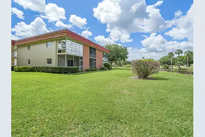 4 Vista Palm Lane #105, Vero Beach, FL 32962 - Photo 23