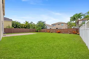 9825 Scribner Ln, Wellington, FL 33414 - Photo 35