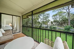 13105 Belhaven Ct, Wellington, FL 33414 - Photo 5