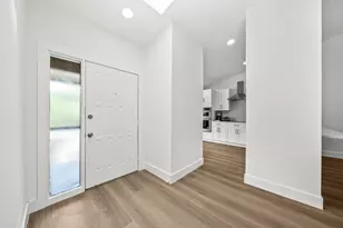 13105 Belhaven Ct, Wellington, FL 33414 - Photo 13