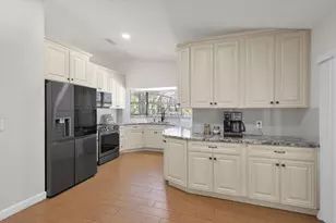 148 SE Whitmore Dr, Port Saint Lucie, FL 34984 - Photo 7