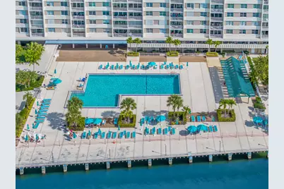 300 Bayview Drive #1614, Sunny Isles Beach, FL 33160 - Photo 3