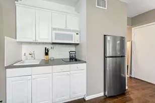 11863 Wimbledon Circle, Wellington, FL 33414 - Photo 3