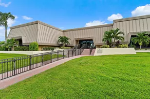 1800 SE Saint Lucie Blvd, Stuart, FL 34996 - Photo 17