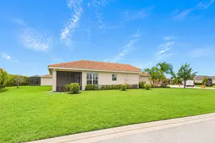 10250 SW Silverberry Ct, Port Saint Lucie, FL 34987 - Photo 19