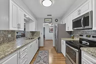 7005 NW 95th Terrace, Tamarac, FL 33321 - Photo 15