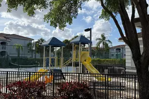 9645 NW 1st Ct, Pembroke Pines, FL 33024 - Photo 19
