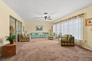 5725 Fernley Dr E, West Palm Beach, FL 33415 - Photo 11
