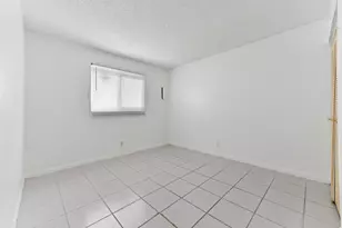 12467 Westhampton Cir, Wellington, FL 33414 - Photo 13