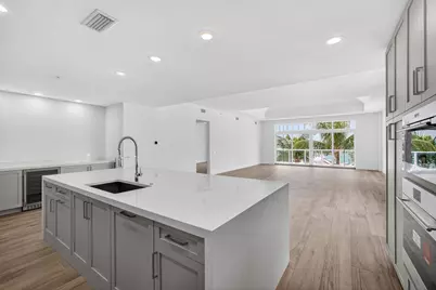 176 Lake Drive #1-302, Palm Beach Shores, FL 33404 - Photo 15