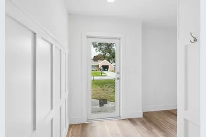 1911 SE Carvalho Street, Port Saint Lucie, FL 34983 - Photo 13