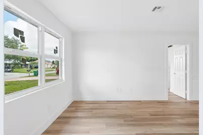 1911 SE Carvalho Street, Port Saint Lucie, FL 34983 - Photo 27
