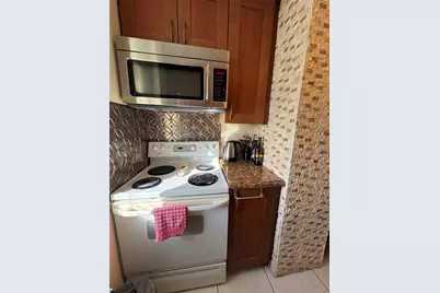 111 Briny Avenue #26-11, Pompano Beach, FL 33062 - Photo 5