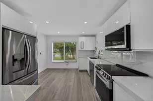 391 Leisure Blvd, Pompano Beach, FL 33064 - Photo 19