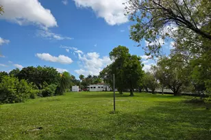 145 SW 3rd Ave, Florida City, FL 33034 - Photo 33