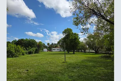145 SW 3rd Avenue, Florida City, FL 33034 - Photo 31