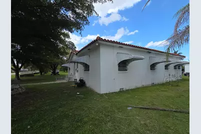 145 SW 3rd Avenue, Florida City, FL 33034 - Photo 3