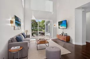 10530 Lake Vista Cir, Boca Raton, FL 33498 - Photo 7