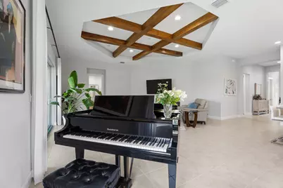 6390 High Pointe West Way, Vero Beach, FL 32967 - Photo 9