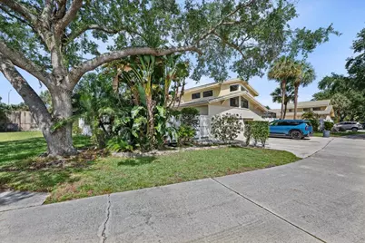 12556 Woodmill Drive, Palm Beach Gardens, FL 33418 - Photo 3