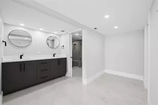 3900 Galt Ocean Dr, Fort Lauderdale, FL 33308 - Photo 89