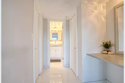 2950 N Palm Aire Drive #205, Pompano Beach, FL 33069 - Photo 13