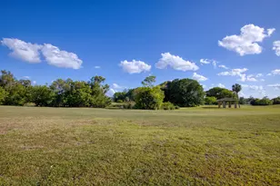 2950 N Palm Aire Dr, Pompano Beach, FL 33069 - Photo 29