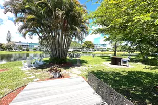2132 Cambridge F, Deerfield Beach, FL 33442 - Photo 29
