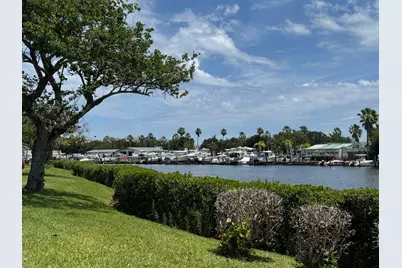 2800 Indian River Boulevard #4r, Vero Beach, FL 32960 - Photo 29