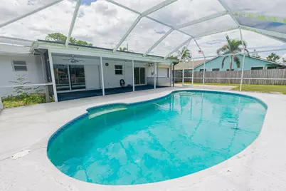 417 SE Verada Avenue, Port Saint Lucie, FL 34983 - Photo 19