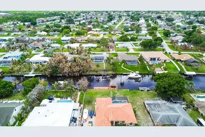 417 SE Verada Avenue, Port Saint Lucie, FL 34983 - Photo 33