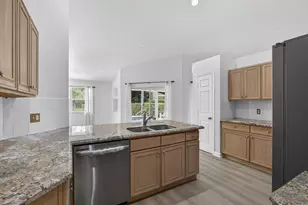 103 Oxford Ct, Royal Palm Beach, FL 33411 - Photo 15