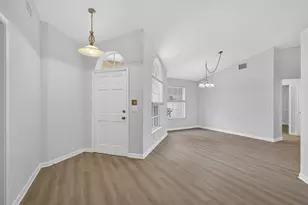 103 Oxford Ct, Royal Palm Beach, FL 33411 - Photo 9