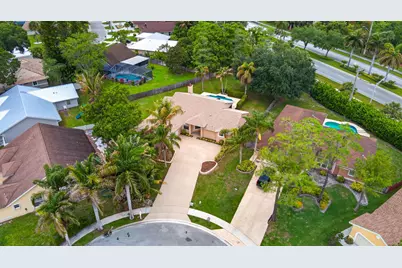 103 Oxford Court, Royal Palm Beach, FL 33411 - Photo 69