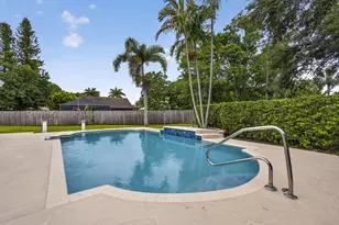 103 Oxford Ct, Royal Palm Beach, FL 33411 - Photo 47
