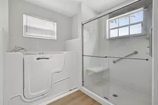 103 Oxford Ct, Royal Palm Beach, FL 33411 - Photo 39