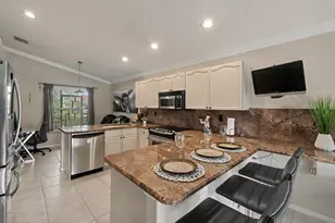 6292 Grand Cypress Cir, Lake Worth, FL 33463 - Photo 13