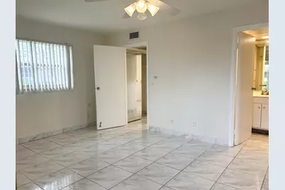 183 Valencia #183, Delray Beach, FL 33446 - Photo 17