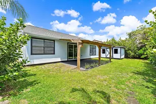 141 Rosewood Cir, Jupiter, FL 33458 - Photo 5