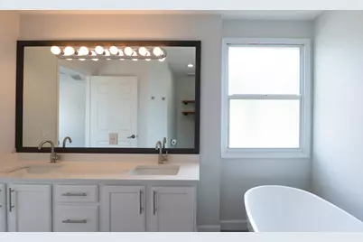 8065 Murano Circle, Palm Beach Gardens, FL 33418 - Photo 23