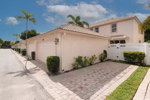 8065 Murano Cir, Palm Beach Gardens, FL 33418 - Photo 31