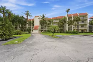 3050 Presidential Way, West Palm Beach, FL 33401 - Photo 21