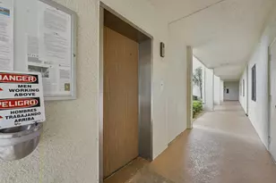 3050 Presidential Way, West Palm Beach, FL 33401 - Photo 19
