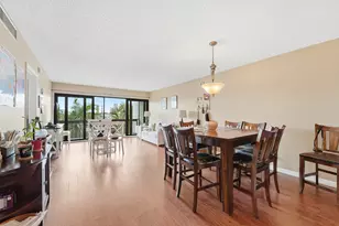 3050 Presidential Way, West Palm Beach, FL 33401 - Photo 3