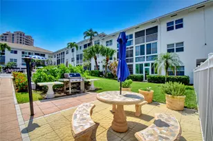 1461 S Ocean Blvd S, Lauderdale by the Sea, FL 33062 - Photo 17